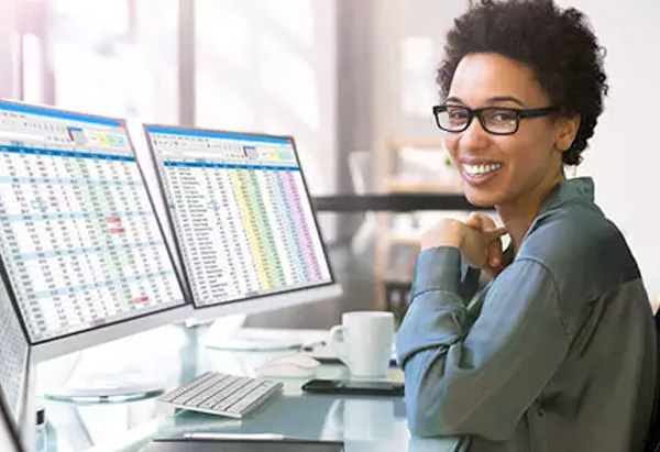 Cardiology medical billing specialist reviewing accounts